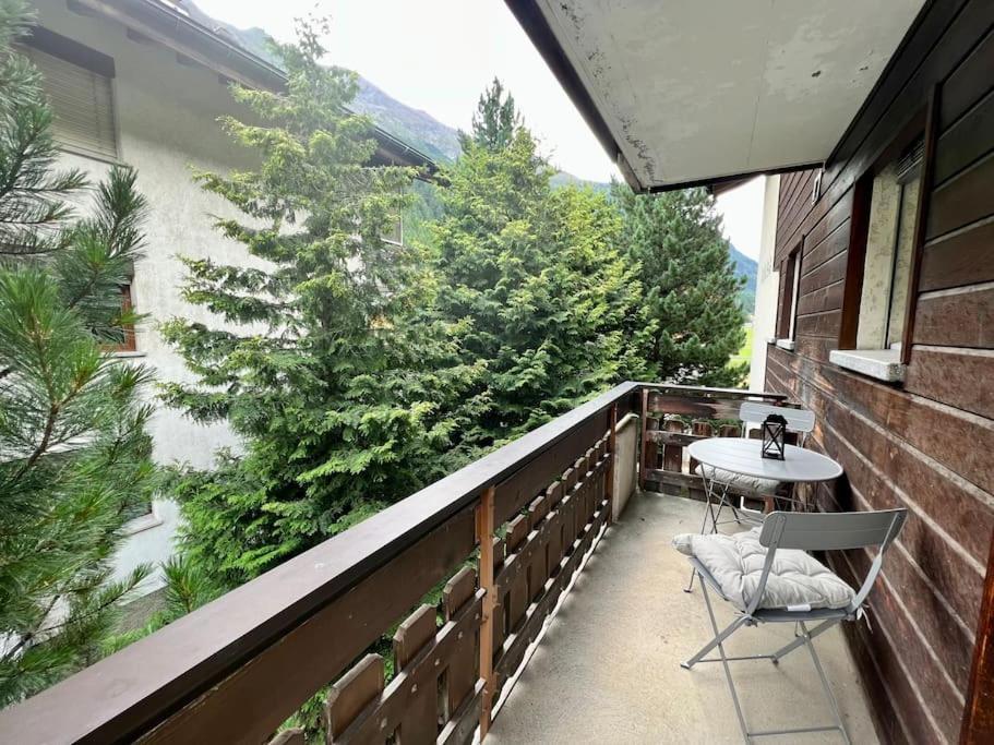 Pure Comfort! Entire Apartment With Abundant Space Near Zermatt With Parking! เทช ภายนอก รูปภาพ