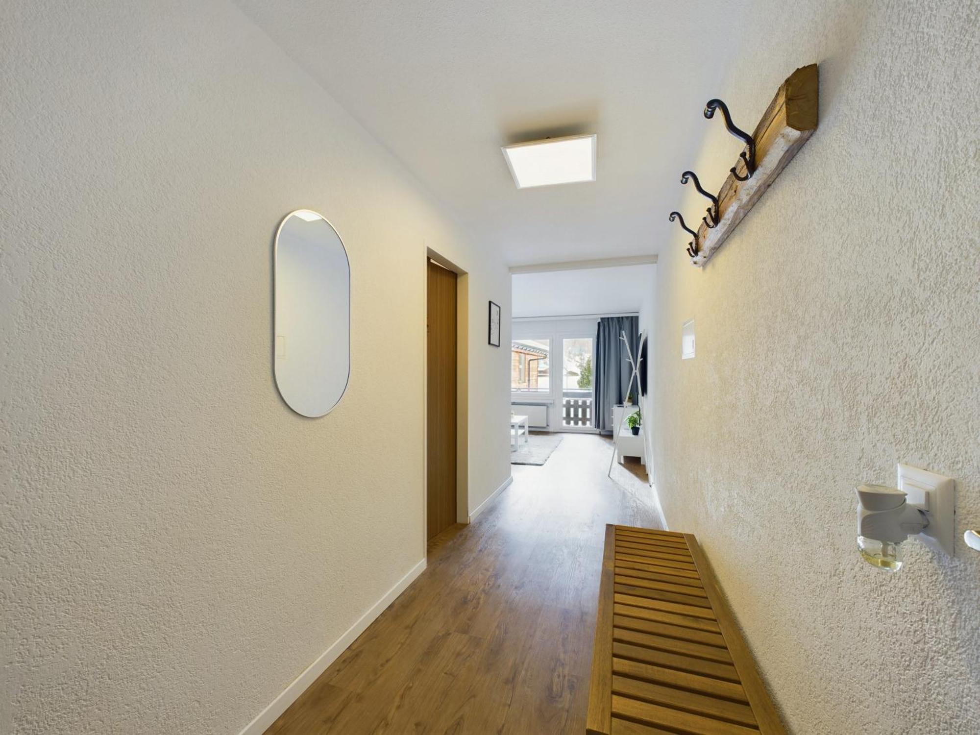 Pure Comfort! Entire Apartment With Abundant Space Near Zermatt With Parking! เทช ภายนอก รูปภาพ